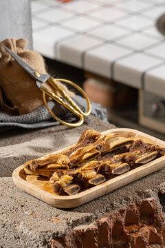 新疆牛排骨爆料视频播放  第1张